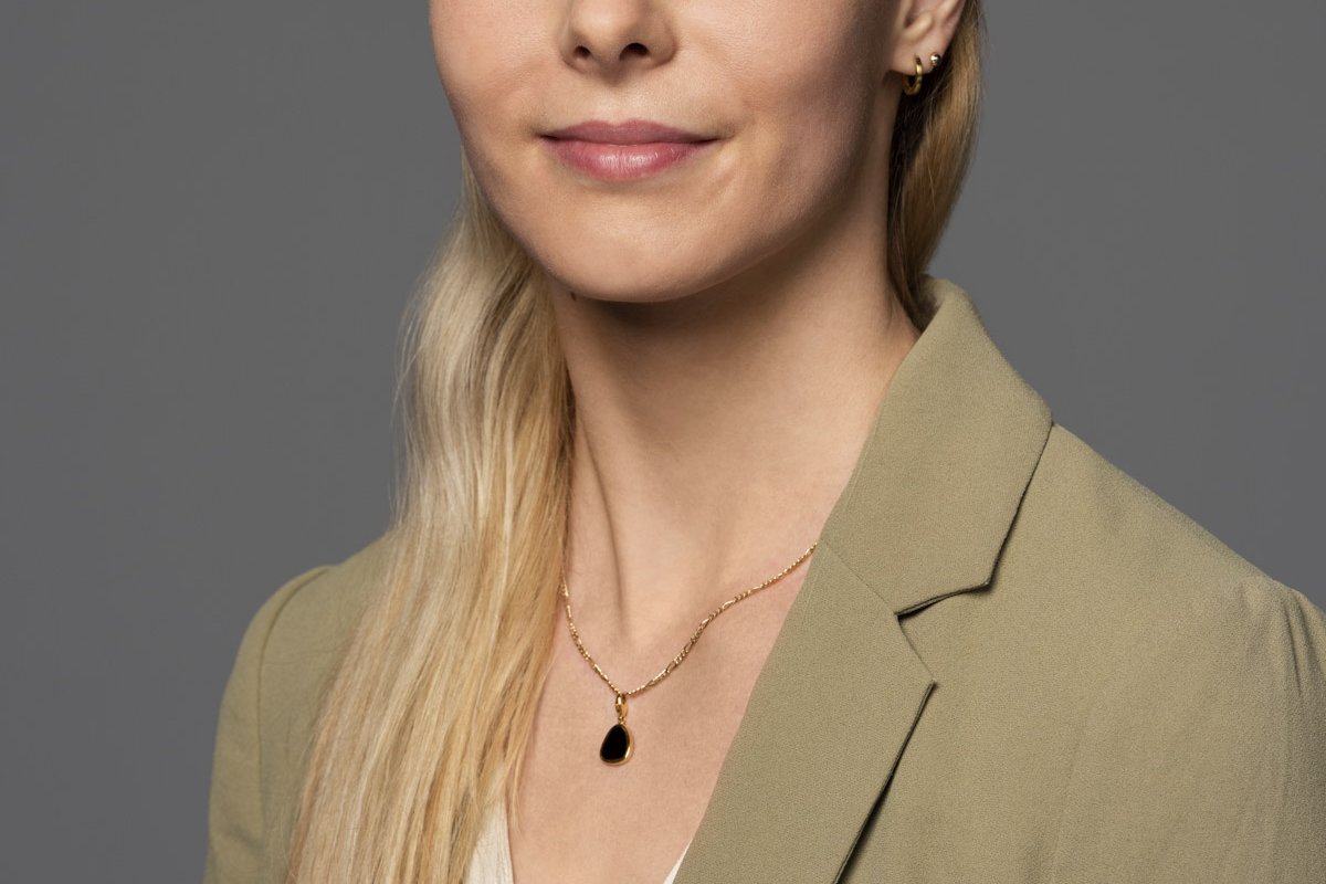 Portrait: Laura Hörbe