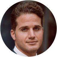 Oliver Hold, Alumni der Hochschule Kempten und Absolvent des Studiengangs Betriebswirtschaft
