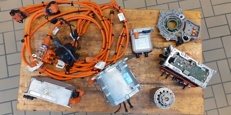 Hochvolt-Komponenten von VW